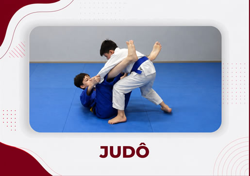 Aluno em atividade de judô